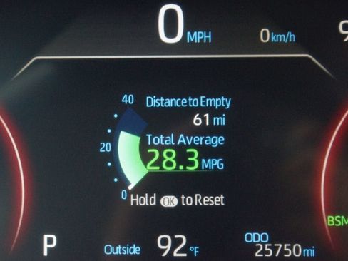 Used 2025 Toyota RAV4 XLE Premium w/ Weather Package AWD/4WD image 4