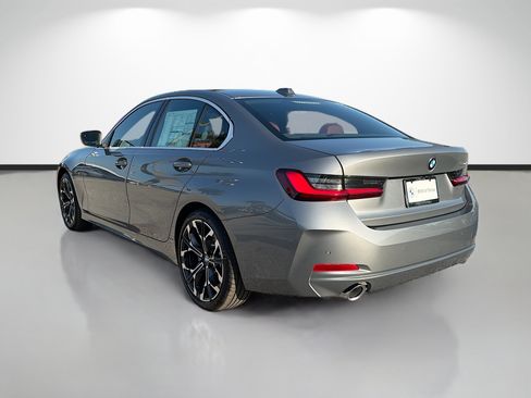 New 2026 BMW 330i Sedan w/ Convenience Package RWD image 5