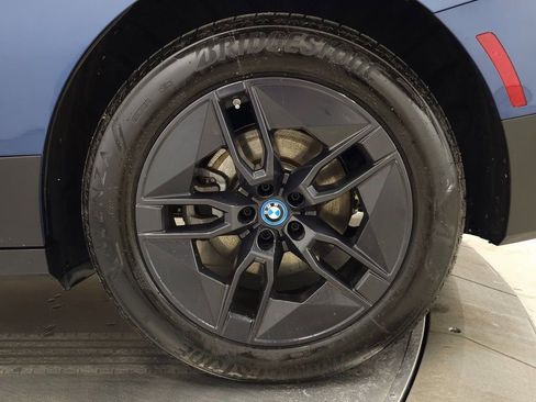 Used 2023 BMW iX xDrive50 w/ Convenience Package image 12