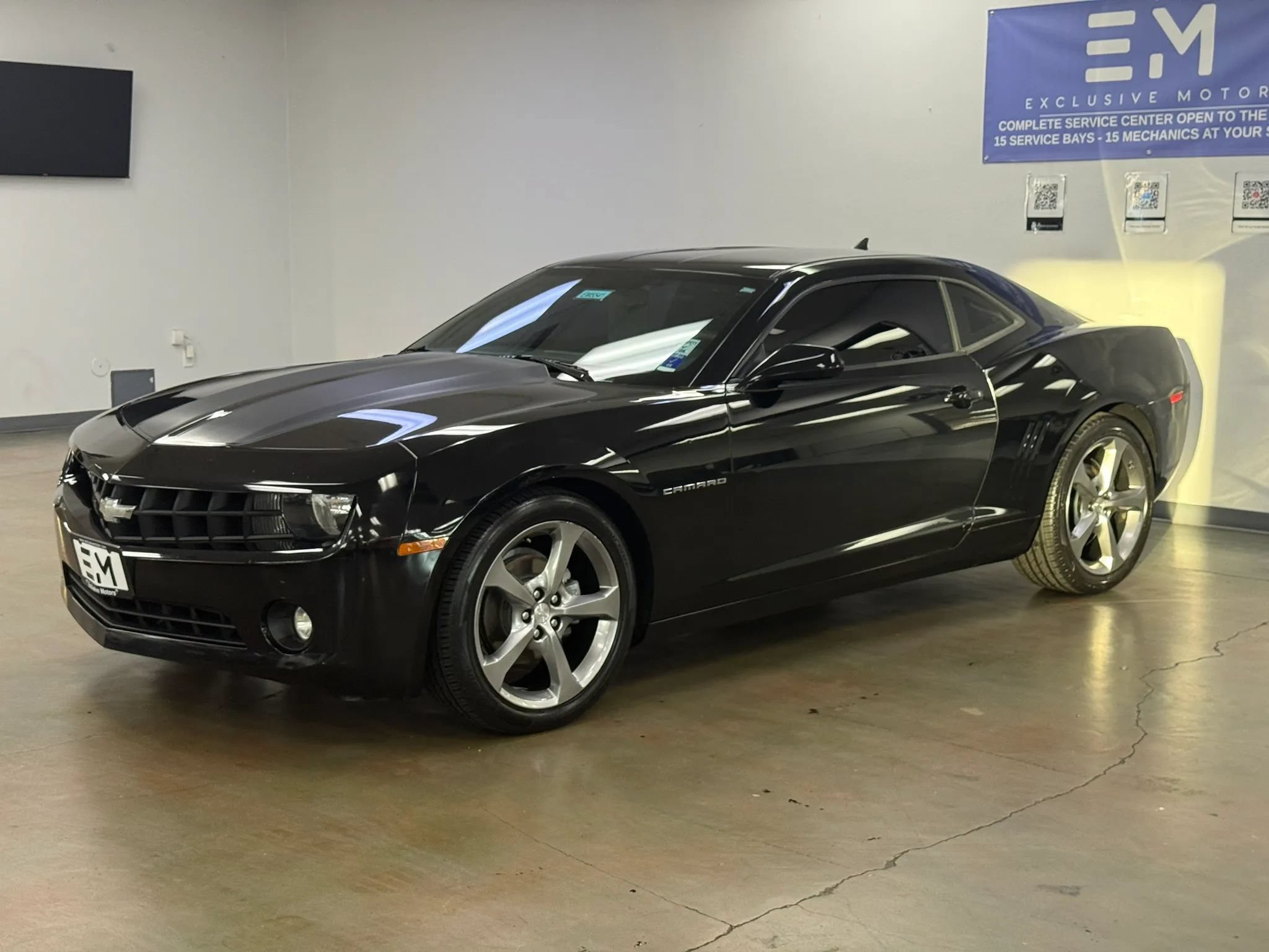 Used 2011 Chevrolet Camaro LT RWD image 4