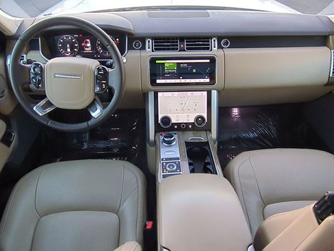 Used 2020 Land Rover Range Rover HSE image 22
