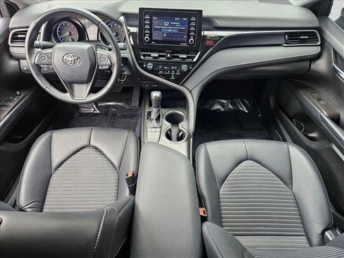 Used 2023 Toyota Camry SE FWD image 21
