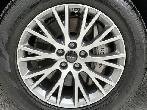 Used 2025 Genesis GV80 2.5T Standard image 10