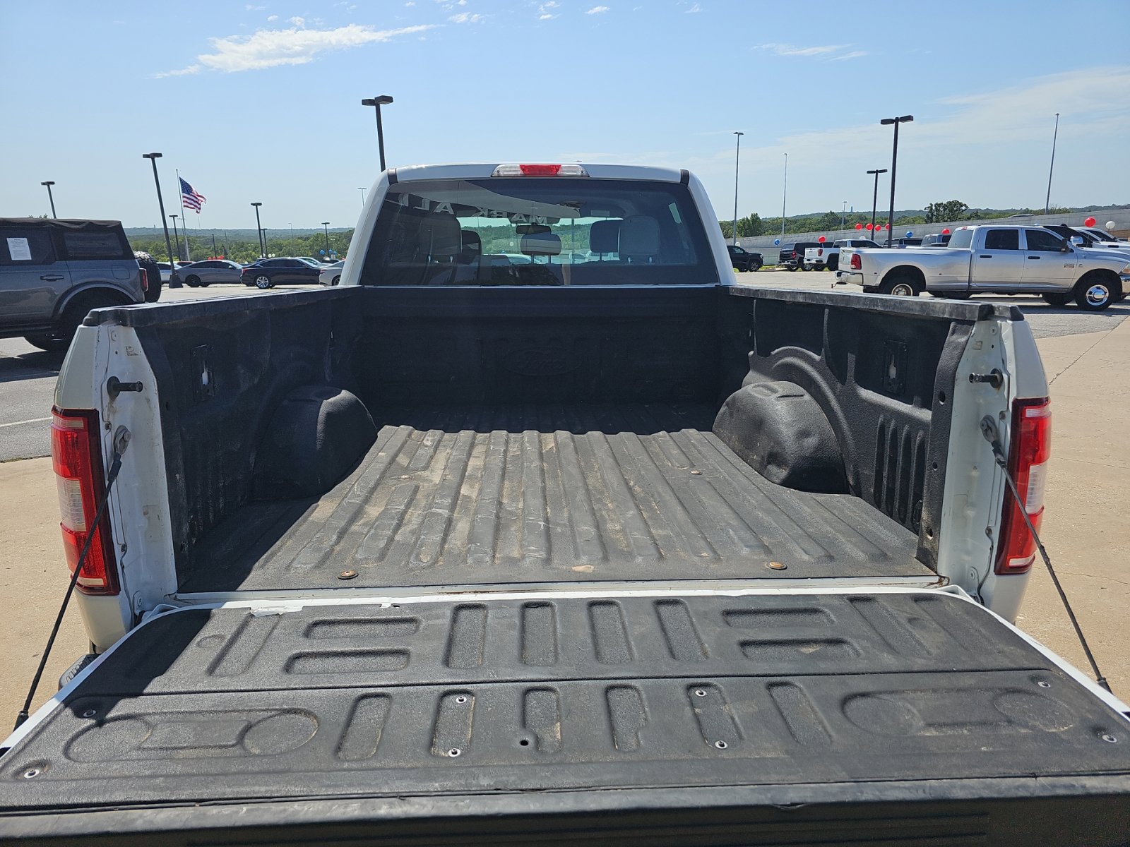 Used 2018 Ford F150 XL w/ Equipment Group 101A Mid AWD/4WD image 6