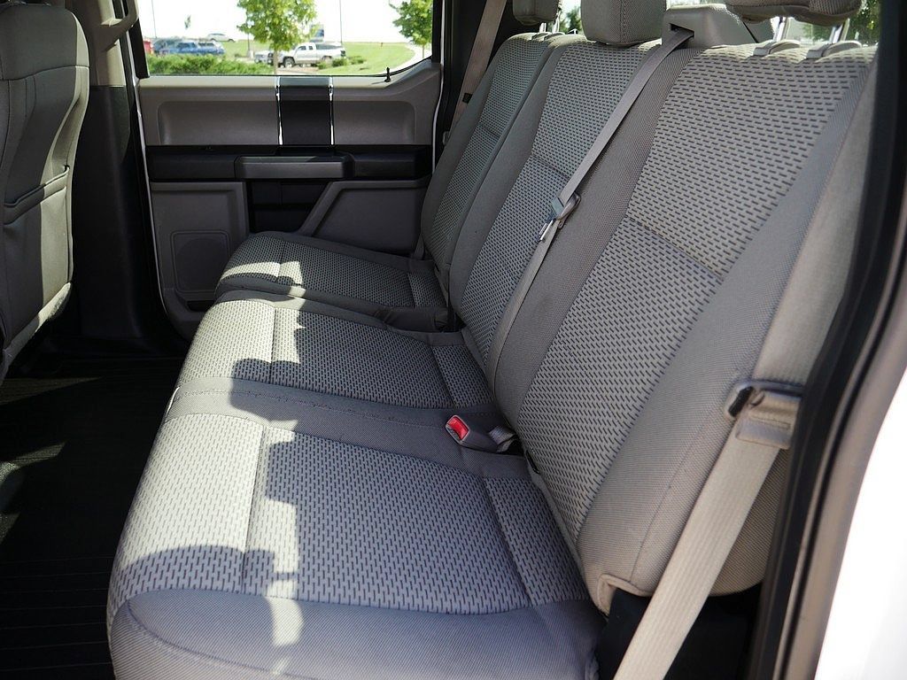 Used 2016 Ford F150 XLT AWD/4WD image 16
