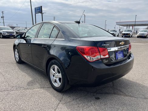 Used 2016 Chevrolet Cruze LT image 5