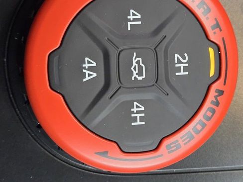 New 2025 Ford Bronco Raptor image 4