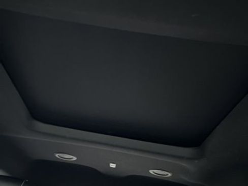 Used 2018 Ford Explorer Platinum image 22