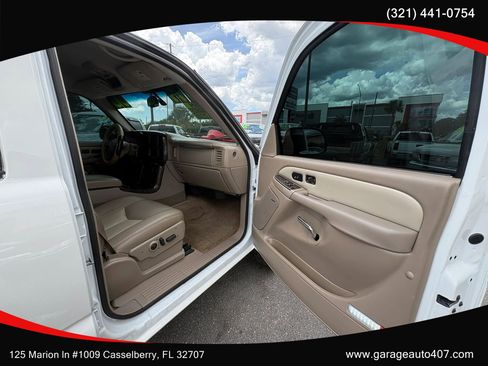 Used 2006 GMC Sierra 1500 Denali w/ Onstar Plus Package AWD/4WD image 24