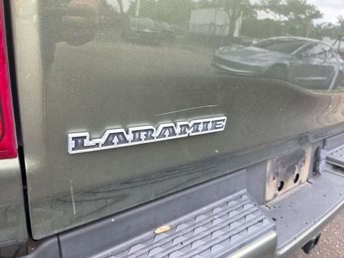 Used 2021 RAM 1500 Laramie w/ Sport Appearance Package AWD/4WD image 10