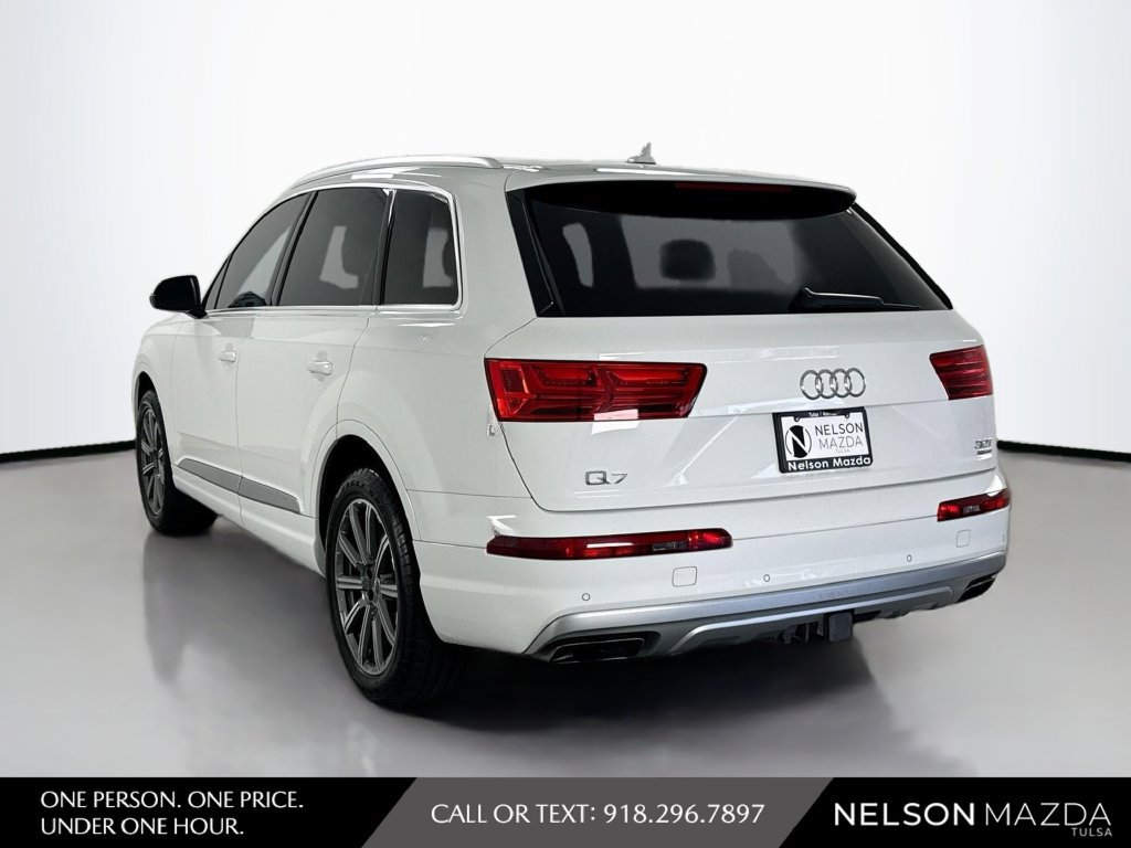 Used 2017 Audi Q7 3.0T Prestige AWD/4WD image 5