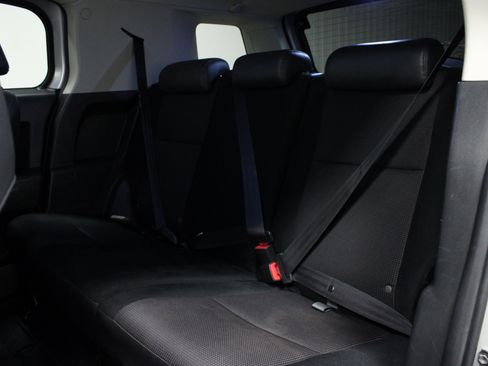 Used 2007 Toyota FJ Cruiser 4WD image 13