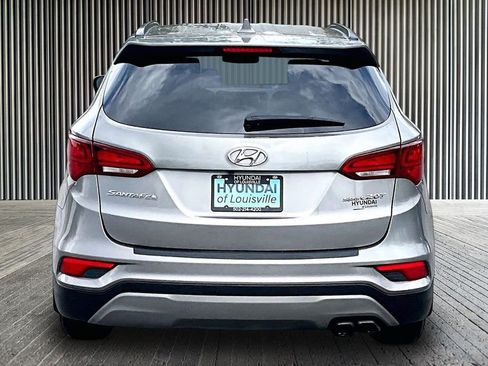 Used 2018 Hyundai Santa Fe Sport 2.0T image 5