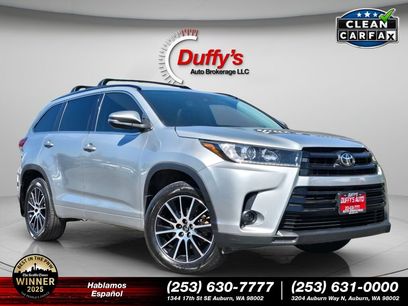 Used 2017 Toyota Highlander SE