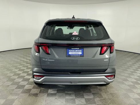 New 2026 Hyundai Tucson SE image 22