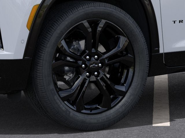 New 2027 Chevrolet Traverse RS w/ LPO, Floor Liner Package AWD/4WD image 9