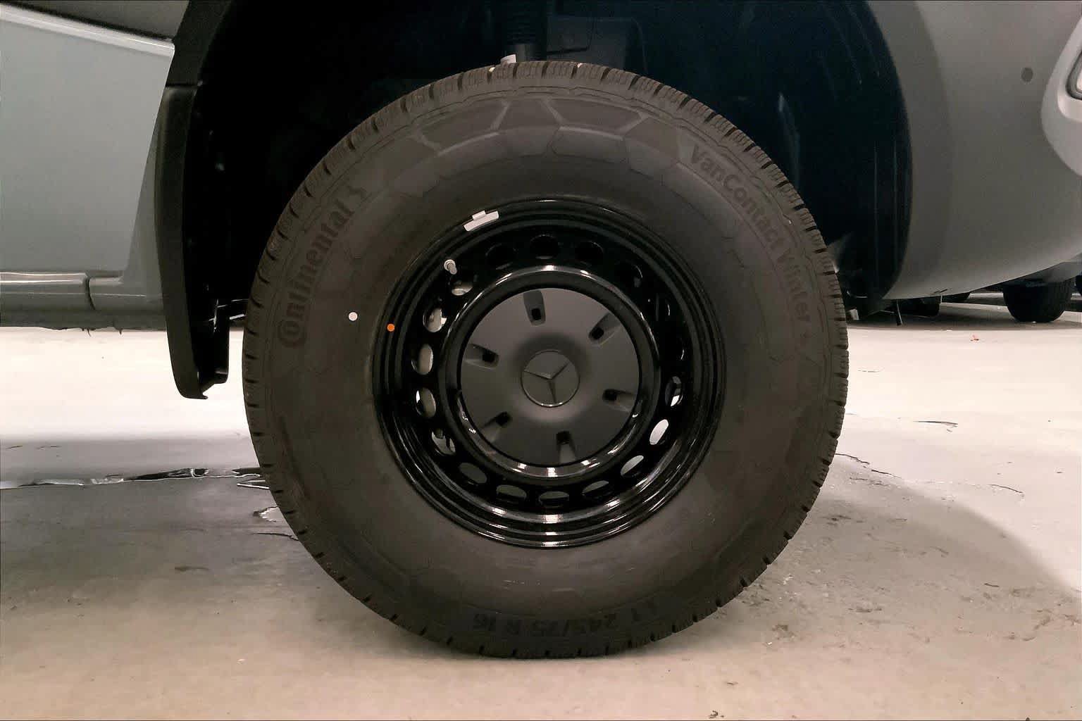 New 2026 Mercedes-Benz Sprinter 2500 image 9