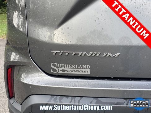 Used 2024 Ford Edge Titanium image 12