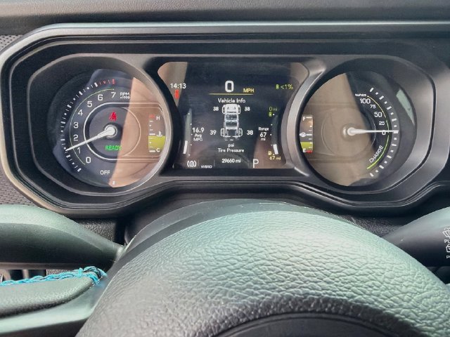Used 2024 Jeep Wrangler Unlimited Rubicon 4xe AWD/4WD image 36