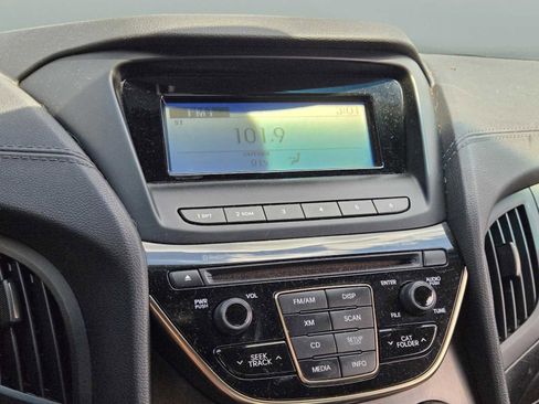 Used 2013 Hyundai Genesis 2.0T RWD image 20