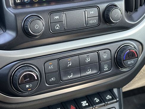 Certified 2019 Chevrolet Colorado ZR2 w/ Colorado ZR2 Bison Edition image 31