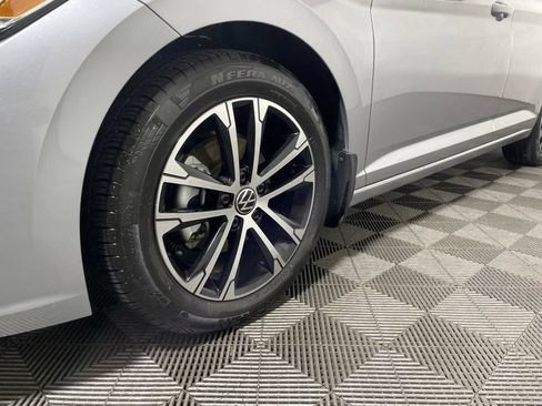 Certified 2024 Volkswagen Jetta Sport FWD image 26