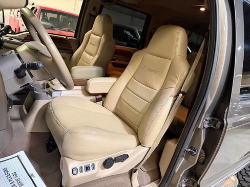 Used 2002 Ford Excursion Limited image 85