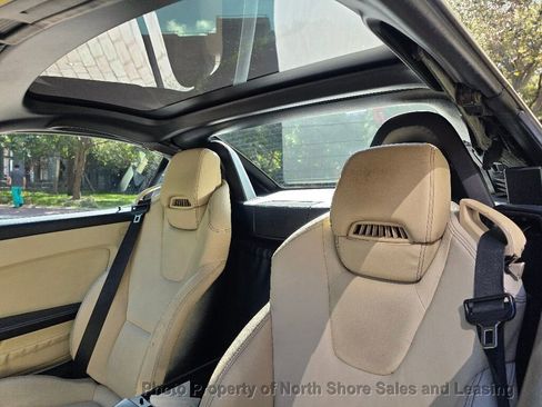 Used 2014 Mercedes-Benz SLK 250 image 10