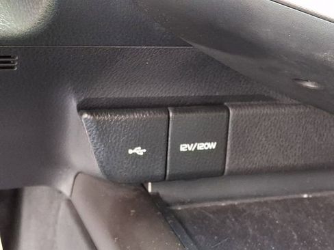 Certified 2022 Toyota Camry SE AWD/4WD image 17