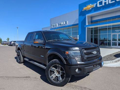 Used 2014 Ford F150 FX4 w/ Equipment Group 402A Luxury AWD/4WD image 1