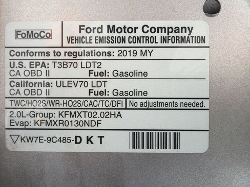 Used 2019 Ford Escape Titanium AWD/4WD image 26