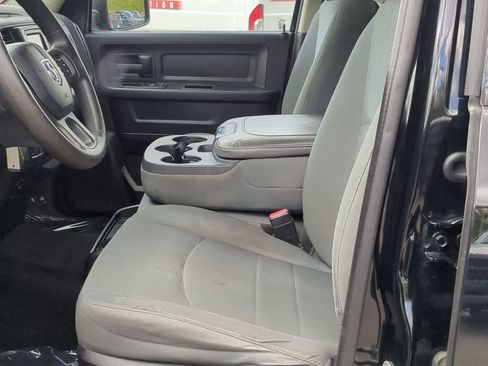 Used 2014 RAM 1500 Express w/ Black Ram 1500 Express Group AWD/4WD image 15