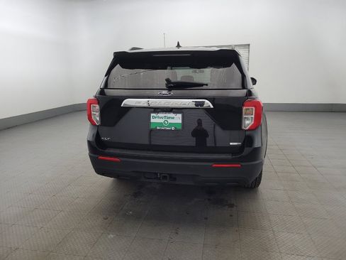 Used 2020 Ford Explorer XLT w/ Comfort Package AWD/4WD image 7