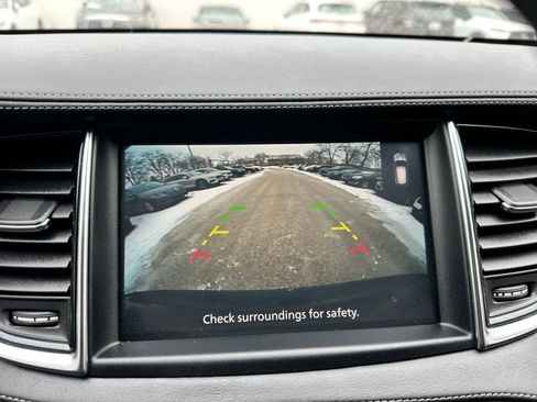 Certified 2025 INFINITI QX50 Pure image 19