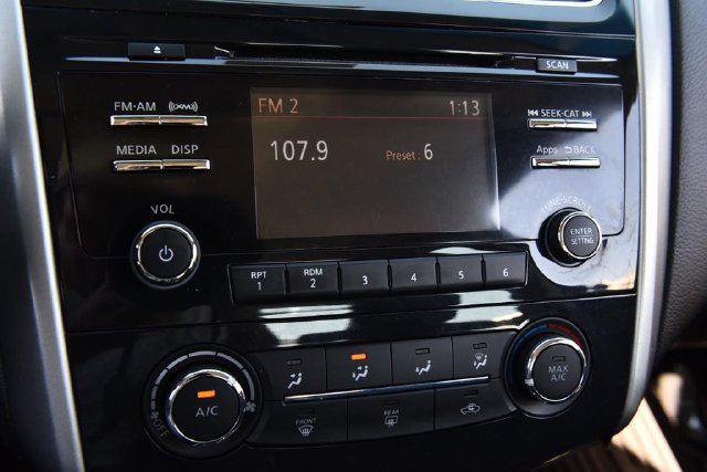 Used 2015 Nissan Altima 2.5 S w/ Special Edition Package FWD image 13