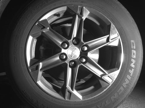 Used 2025 Chevrolet Blazer LT FWD image 12