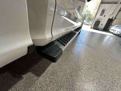 Used 2019 Ford F150 Lariat w/ Equipment Group 502A Luxury image 14