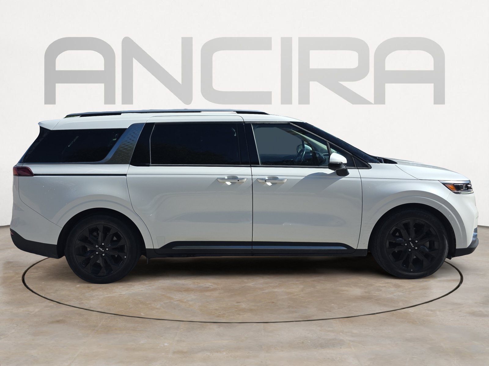 Certified 2024 Kia Carnival SX Prestige FWD image 9
