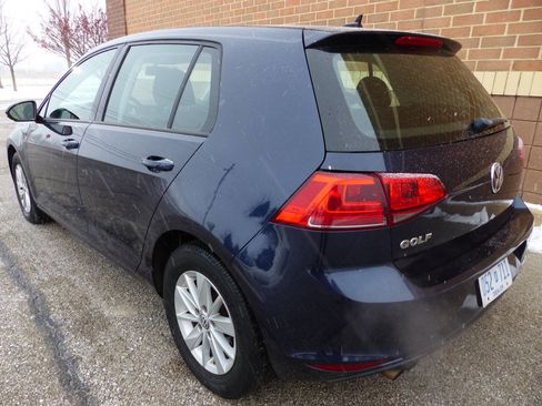 Used 2016 Volkswagen Golf SE image 7