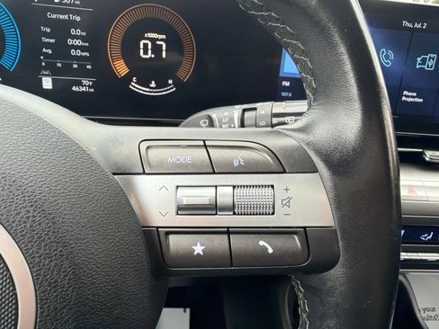 Used 2025 Hyundai Kona SEL FWD image 30