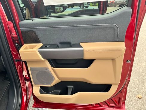 New 2026 Ford F250 Lariat w/ Lariat Ultimate Package image 10