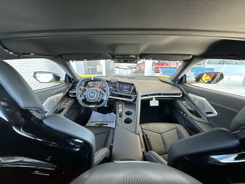 New 2026 Chevrolet Corvette Z06 w/ Z07 Performance Package RWD image 20