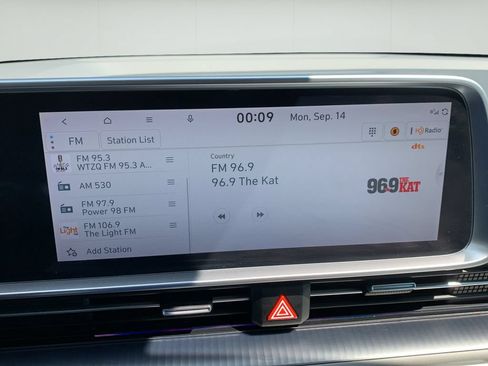 Used 2023 Hyundai Ioniq 6 Limited RWD image 26