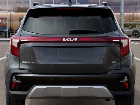 New 2026 Kia Seltos SX w/ SX Sunroof Package image 13
