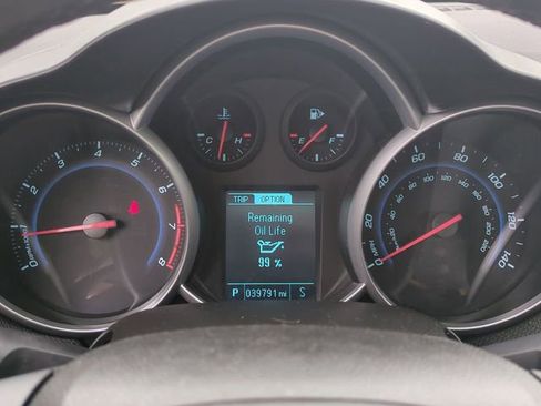 Used 2014 Chevrolet Cruze LT FWD image 22