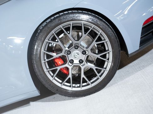 Certified 2024 Porsche 911 Carrera 4S AWD/4WD image 11