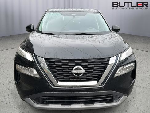 Used 2022 Nissan Rogue SV image 7