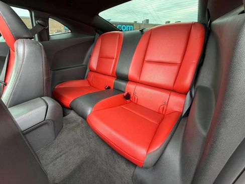 Used 2010 Chevrolet Camaro SS w/ LPO, Ground Effects Package RWD image 12