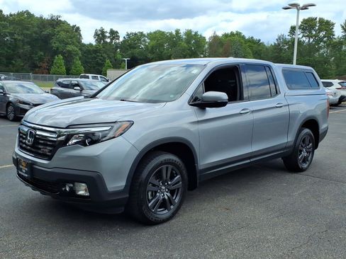 Used 2019 Honda Ridgeline Sport image 3