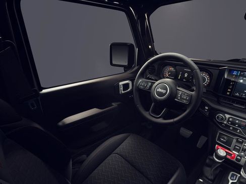 New 2026 Jeep Gladiator Mojave w/ Safety Group AWD/4WD image 8